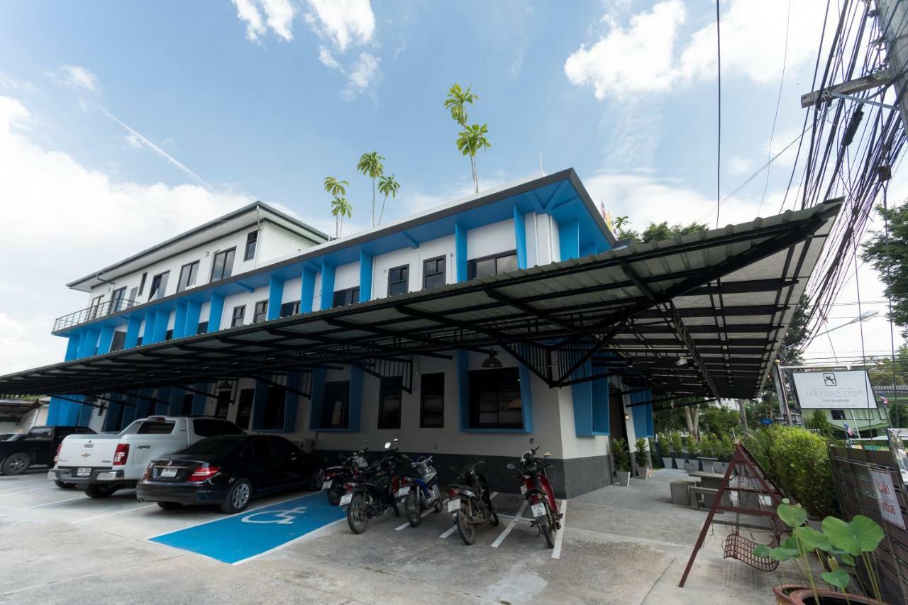 Udomsuk Hotel Satun Exteriör bild