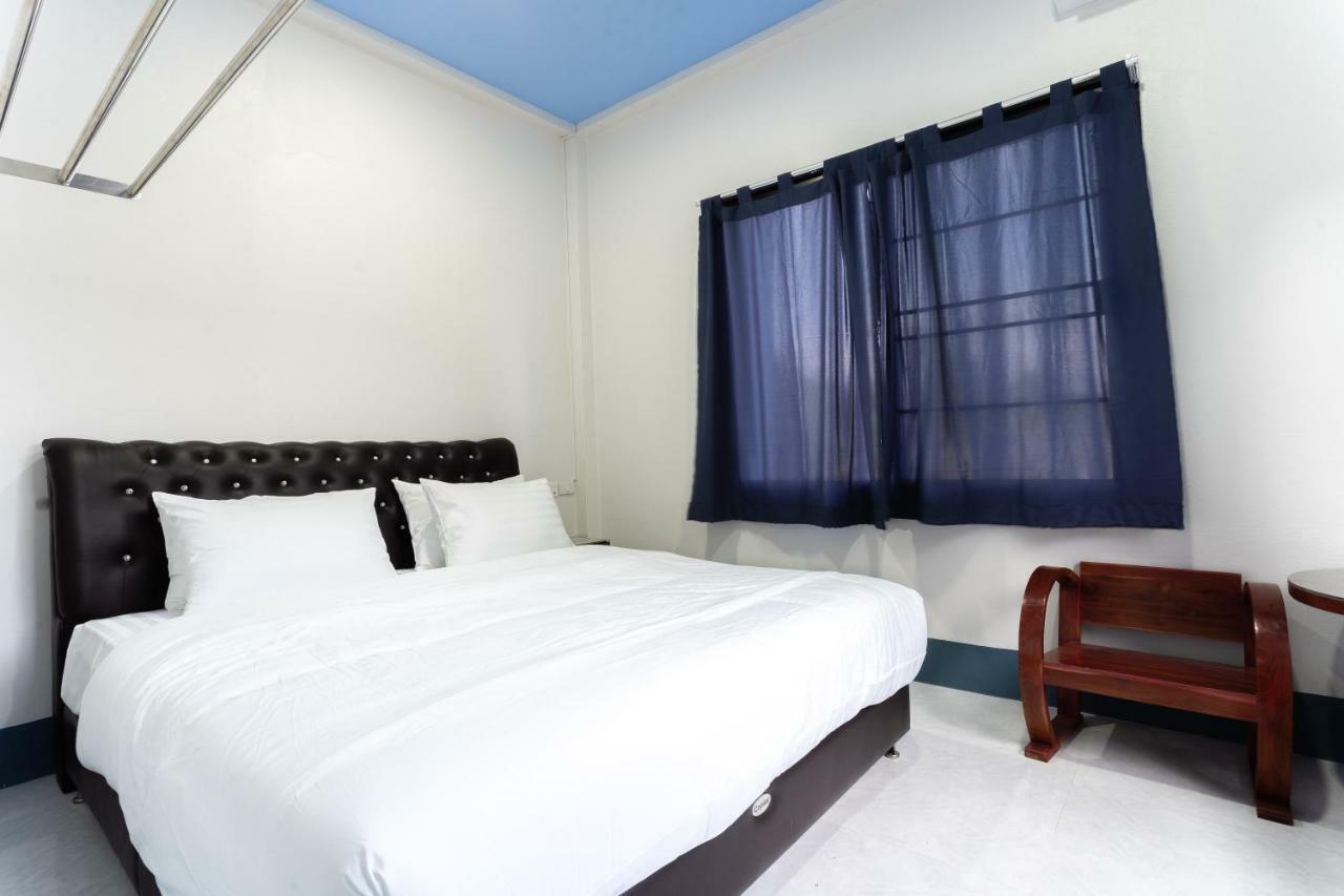 Udomsuk Hotel Satun Exteriör bild