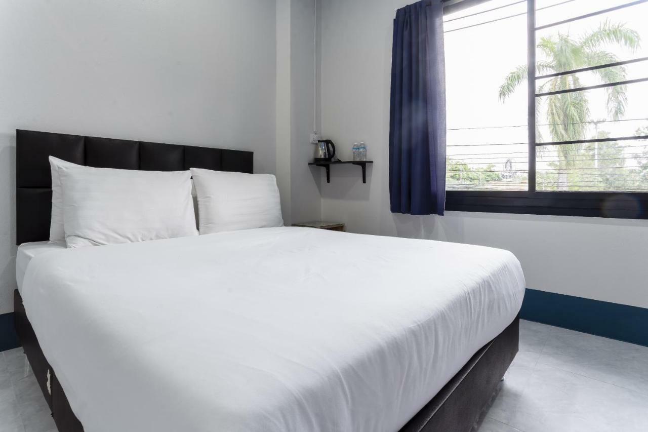 Udomsuk Hotel Satun Exteriör bild