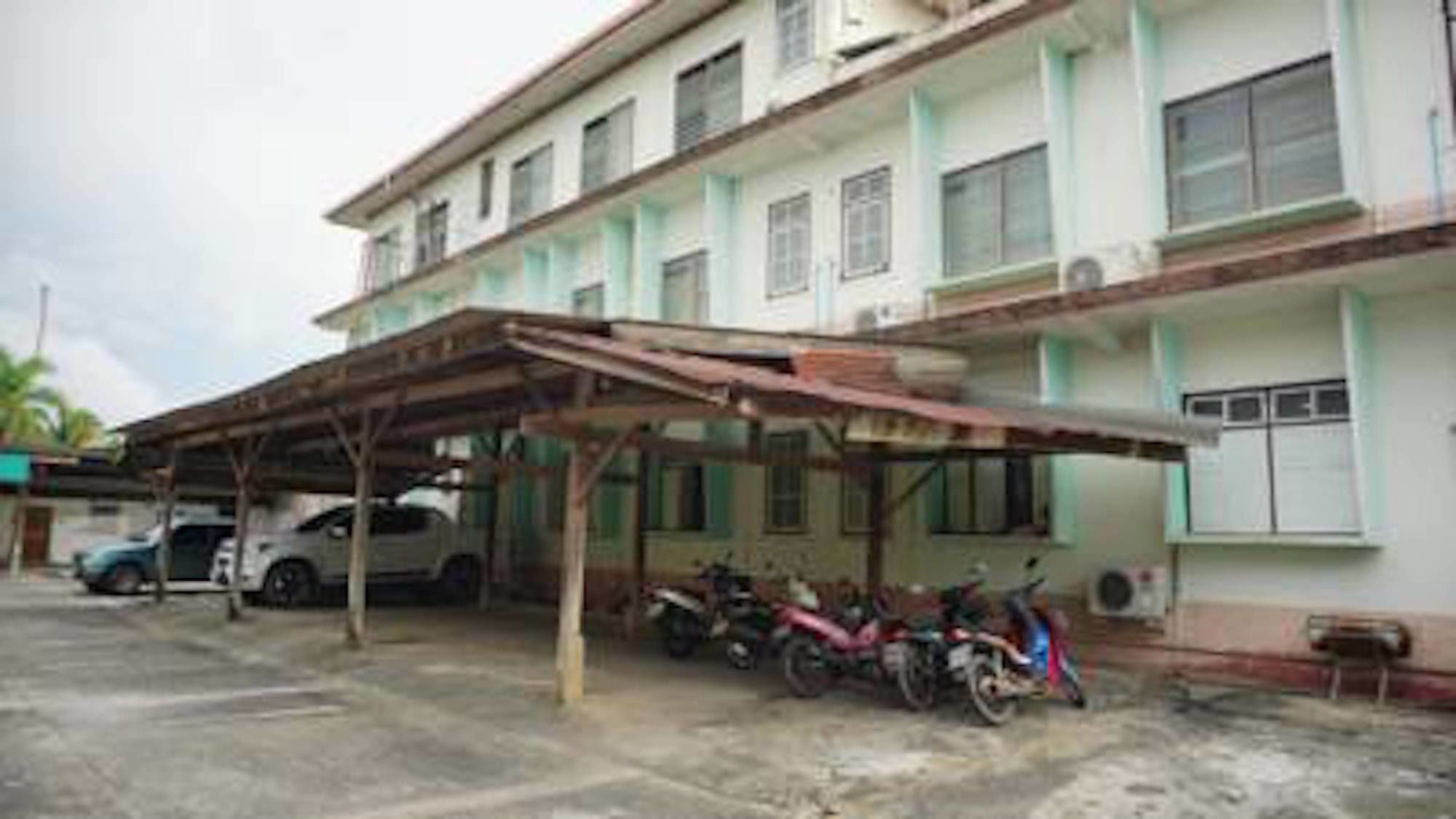 Udomsuk Hotel Satun Exteriör bild